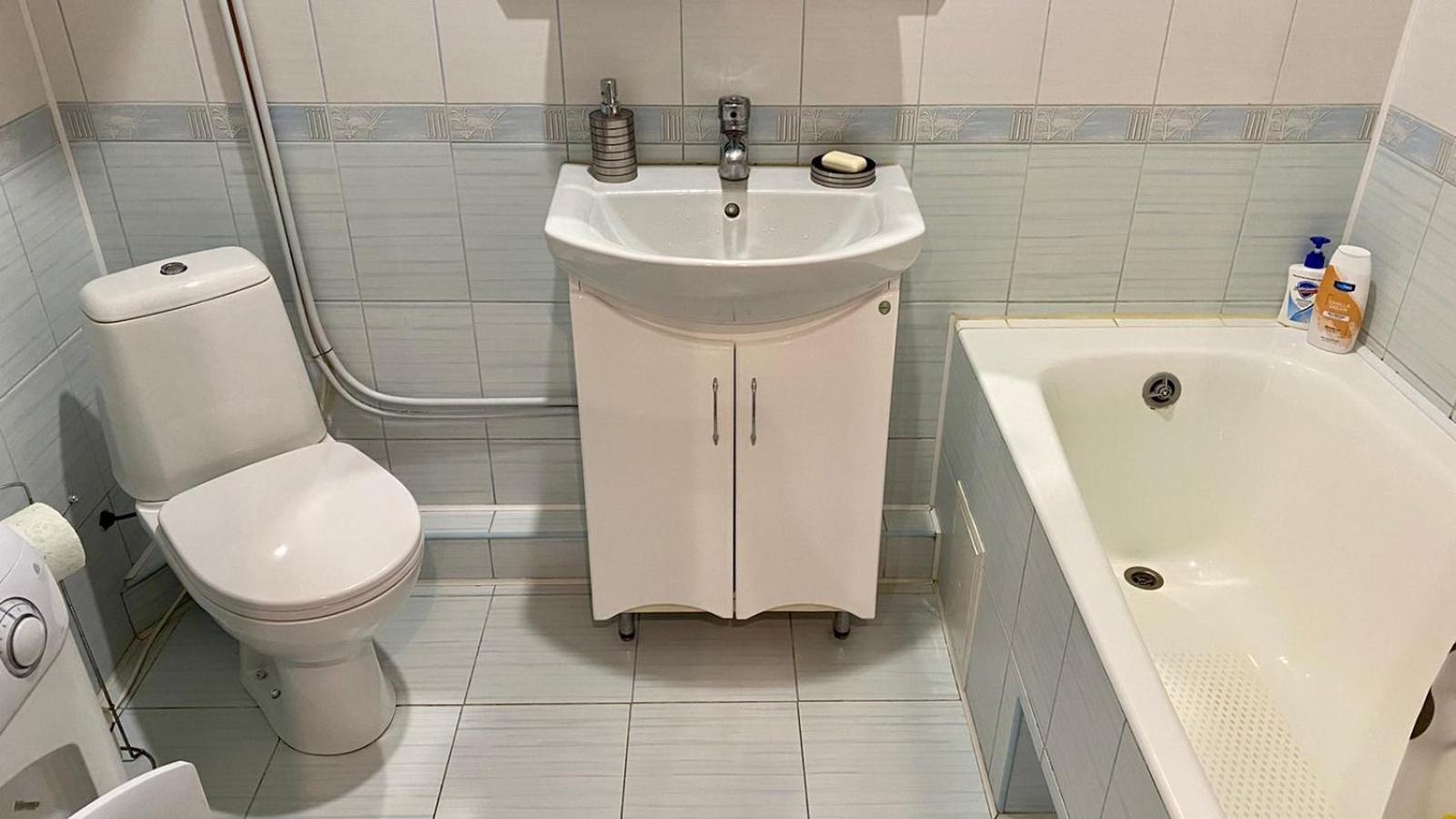 Comfortable Apartment On The Obolon Kiev Ngoại thất bức ảnh