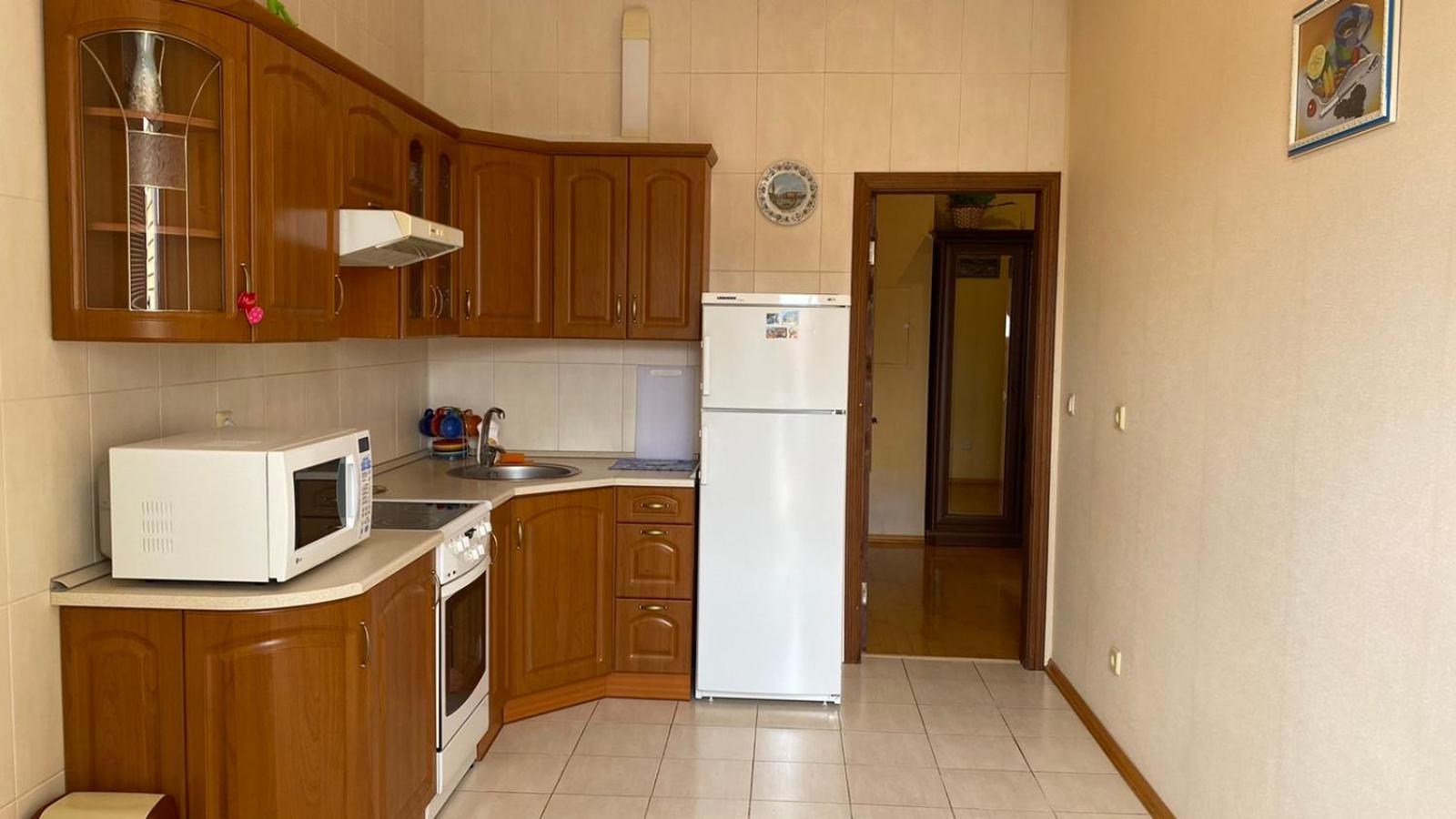 Comfortable Apartment On The Obolon Kiev Ngoại thất bức ảnh