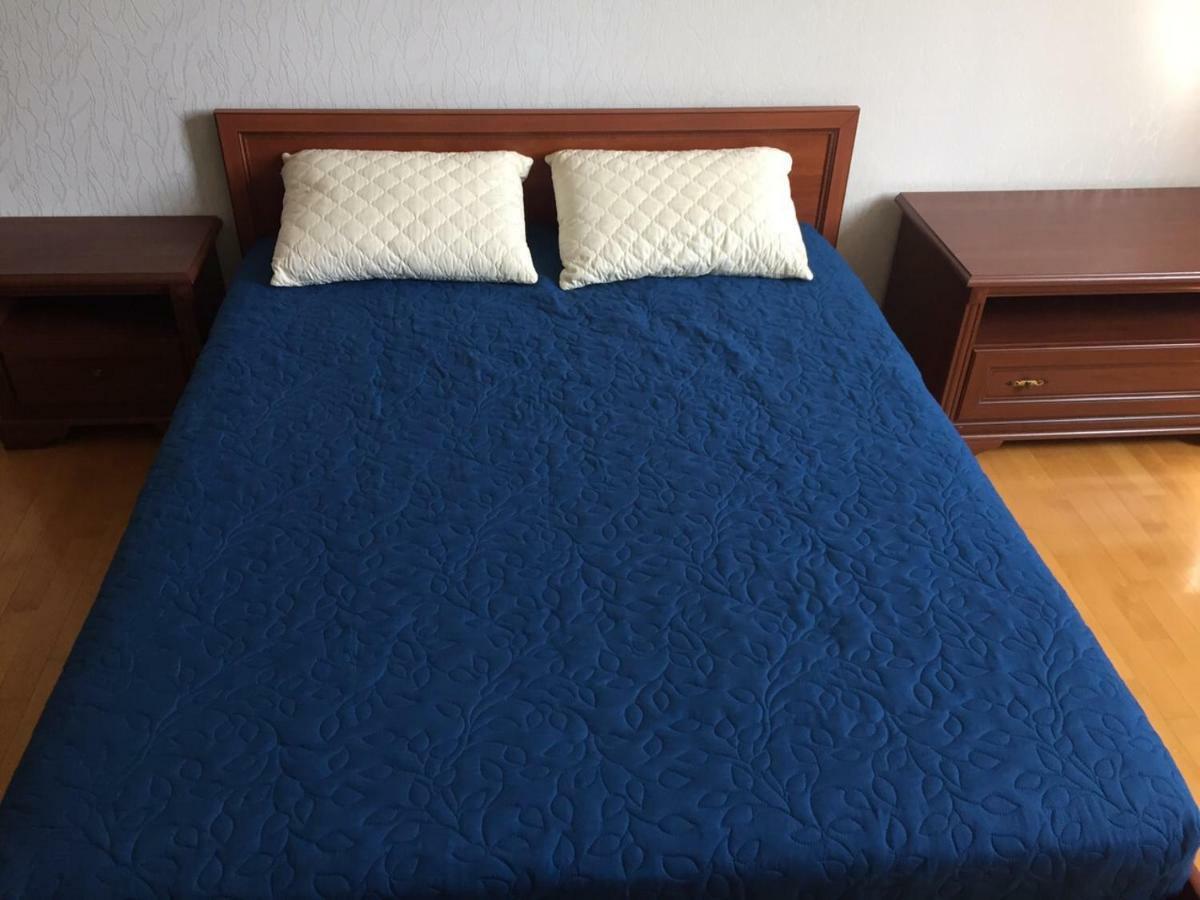 Comfortable Apartment On The Obolon Kiev Ngoại thất bức ảnh
